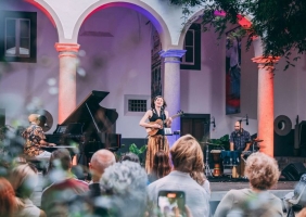 Noites no Cais regressam a Lagos com três noites de música, arte e encontros entre culturas