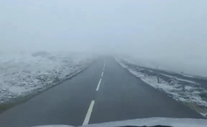 Estradas na Serra da Estrela reabertas às 10:30 após queda de neve