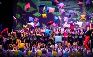 Mais de 300 bailarinos sobem ao palco do Teatro das Figuras em «Luzes, Câmara, Dança!»