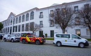 PROTEÇÃO CIVIL | Aquisição de viaturas destinadas aos Bombeiros de Moura e ao Serviço Municipal de Proteção Civil 