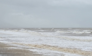 Quinze distritos sob avisos devido à neve, vento e agitação marítima