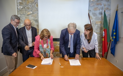 A Águas do Algarve recebeu «luz verde» por parte da Agência Portuguesa do Ambiente para dar início à construção da primeira Estação de Dessalinização de Água do Mar em Portugal Continental