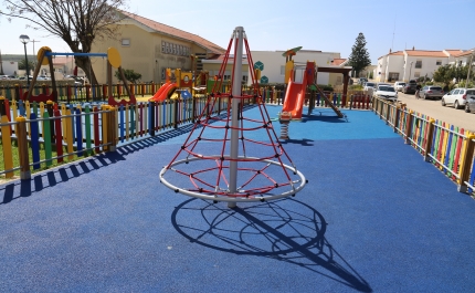 Parque Infantil de Vila do Bispo reabre ao público após obras de beneficiação
