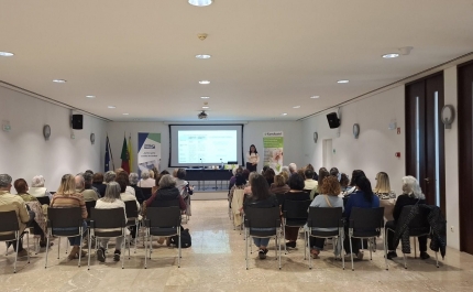 Sessão «Cuidar com Direitos» promove literacia em saúde mental e apoio ao Cuidador informal