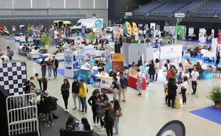 Escolas, instituições e empresas apresentam oferta formativa e profissional no Portimão Arena durante a Start Work VIII