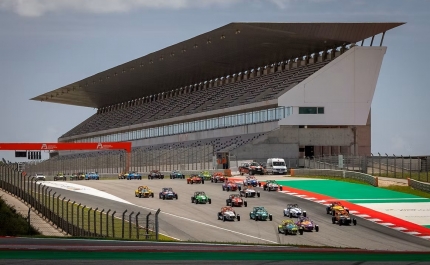 Dose dupla de corridas | Abril fecha com ação no AIA e no KIA   