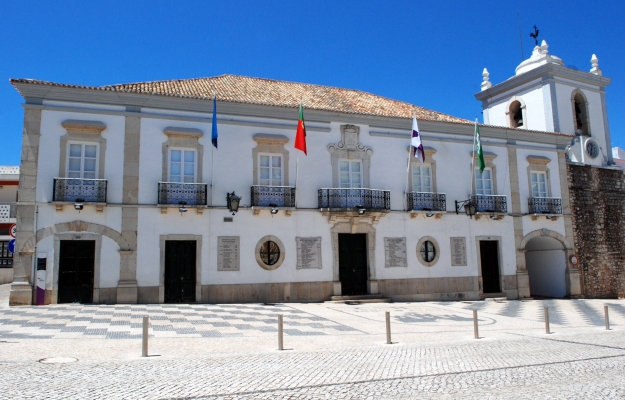 HABITAÇÃO, EDUCAÇÃO, SAÚDE E COESÃO SOCIAL SÃO PRIORIDADES DO ORÇAMENTO DE LOULÉ PARA 2026