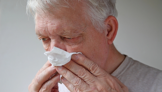 Infeções respiratórias e excesso de mortalidade continuam a aumentar em Portugal 
