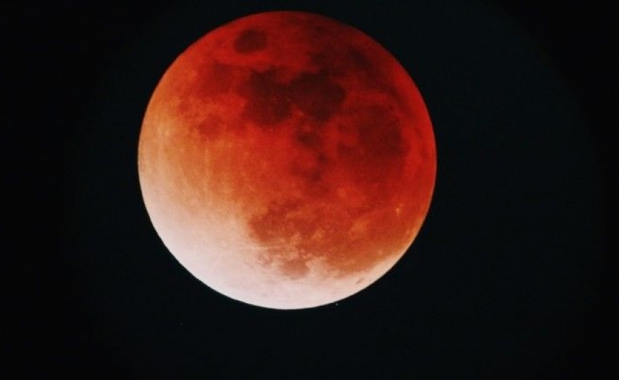 Eclipse solar vs. eclipse lunar: quais são as diferenças?