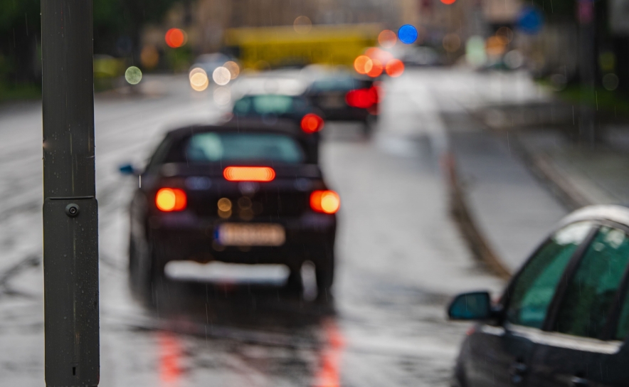 Que avarias podem afetar um veículo apanhado numa inundação?