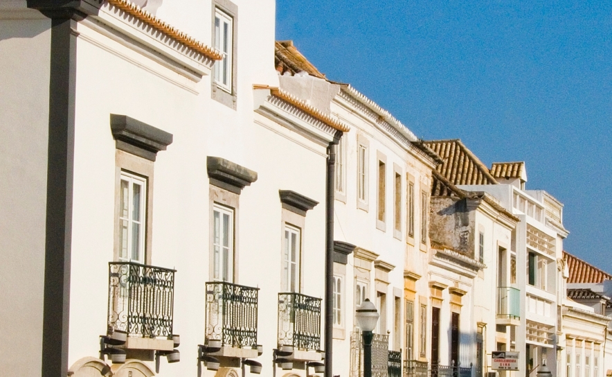 Tavira reforça apoio a famílias com dificuldades no acesso ao arrendamento habitacional