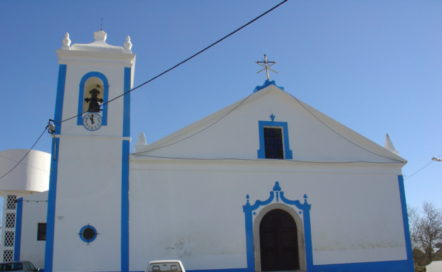 Município de Alcoutim renova envolvente da igreja da Nossa Senhora da Assunção, em Giões