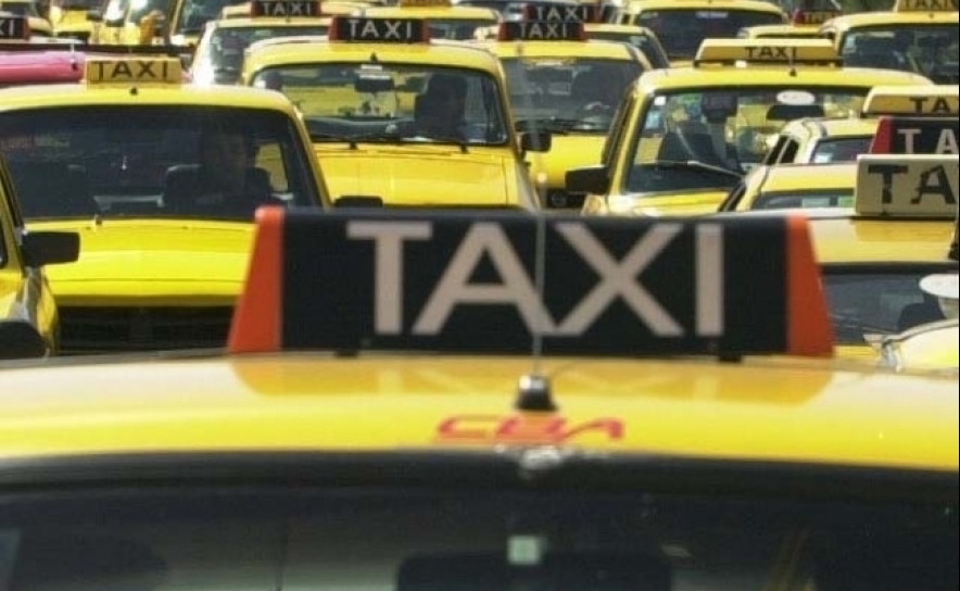 Covid-19: Cerca de 18 mil taxistas suspendem licença devido à pandemia - federação 