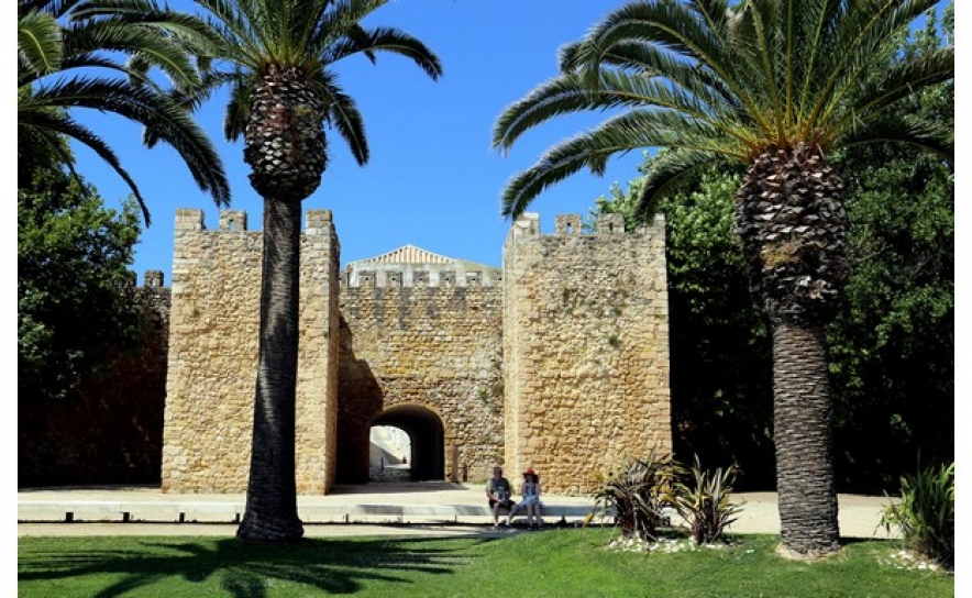 Projeto SuStowns vai envolver empresários locais, residentes e turistas-residentes