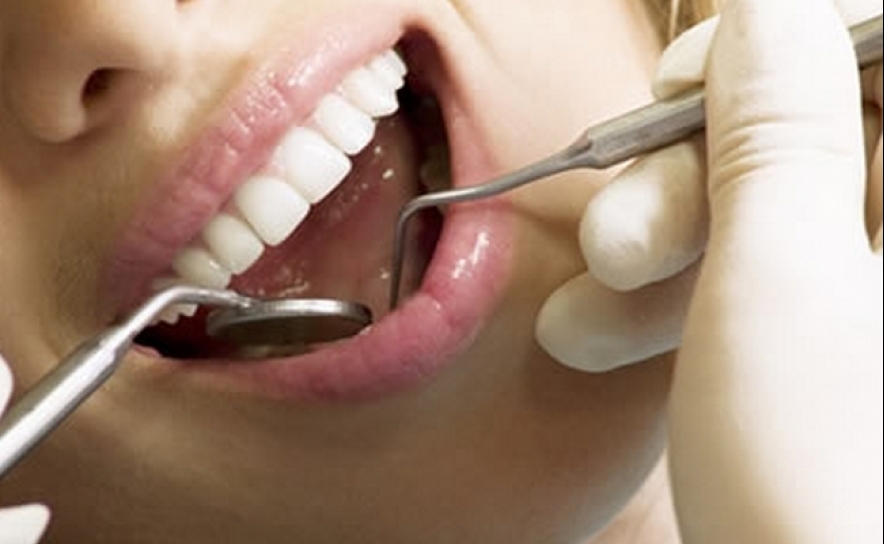 Ministério da Saúde quer mais dentistas em 50 centros de saúde até final do ano