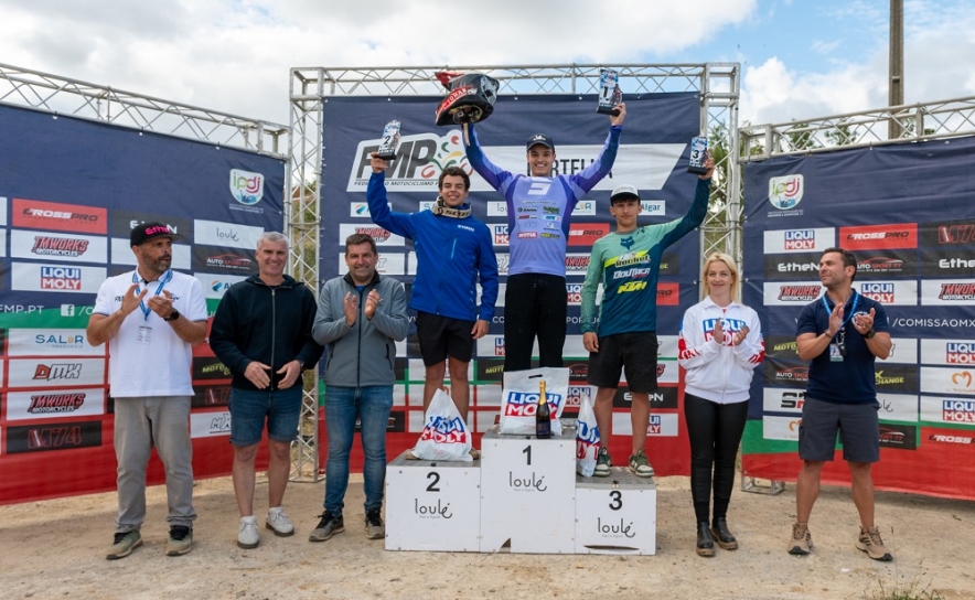 Pódio MX2