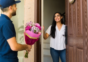 Surpreender alguém com flores no próprio dia? É mais simples do que pensa.