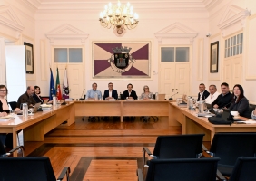 TELMO PINTO DISTRIBUI PELOUROS E FUNÇÕES NA CÂMARA MUNICIPAL DE LOULÉ