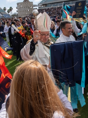 Bispo do Algarve pediu aos finalistas da UAlg que ajudem a «encontrar soluções para os desafios da humanidade»