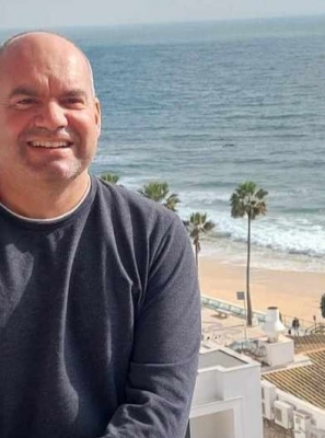 Paolo Funassi | O Italiano que está a escrever sobre Todos os Concelhos do Algarve