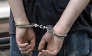 Detenção de homem por homicídio