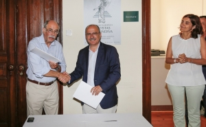 MUNICÍPIO DE LOULÉ E ARTISTAS DE MINERVA CELEBRAM PROTOCOLO PARA FUNCIONAMENTO DE ESCOLA DE MÚSICA DESTA FILARMÓNICA