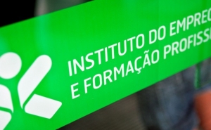Pandemia destruiu 172,6 mil empregos mas já foram criados 208,9 mil - Barómetro