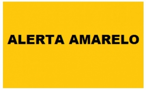 Vários distritos do continente sob aviso amarelo devido à chuva e vento forte