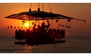 Quinta do Lago surpreende este verão com eventos como o «Love Brunch» e o «Dinner in the Sky» 