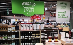 Auchan investe 70 M€ em compras directas a produtores locais nos últimos seis anos