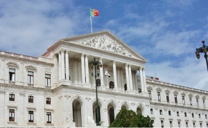 RECOMENDAÇÕES DA ASSEMBLEIA DA REPÚBLICA PARA A RETOMA DO TURISMO PUBLICADAS EM DIÁRIO DA REPÚBLICA