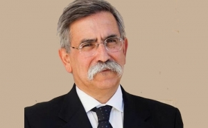 PROFESSOR JOÃO GUERREIRO FOI DISTINGUIDO