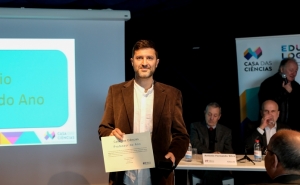 Hélder Pereira recebeu prémio | «PROFESSOR DO ANO» DISTINGUIDO PELA CASA DAS CIÊNCIAS LECIONA NA SECUNDÁRIA DE LOULÉ