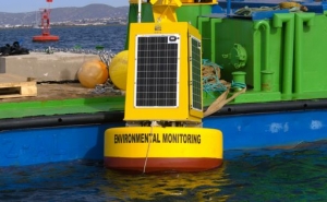 CIMA instala boia de monitorização ambiental na Ria Formosa