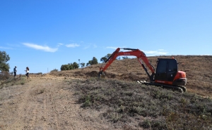 Em construção a Rede de Rega da Eira da Zorra, que vai assegurar reflorestação da área 
