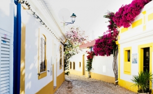 Como os residentes no Algarve podem poupar até 30% nas suas contas de eletricidade e gás