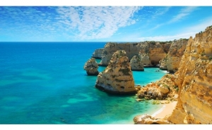 FORÇAS DE SEGURANÇA E TURISMO DO ALGARVE DEBATEM FRAUDE TURÍSTICA