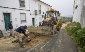 Intervenção na Estrada da Verguinha soluciona problemas de abastecimento