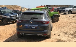 Polícia Marítima fiscaliza estacionamento de viaturas no Domínio Público Marítimo