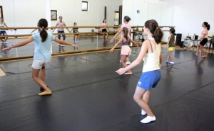 Casa das Artes recebe entre 20 e 31 de julho mais uma edição das «Férias com Dança»