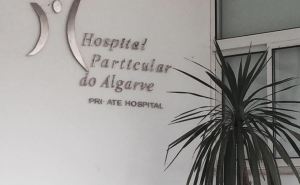 Atriz norte-americana com anorexia recupera no Algarve