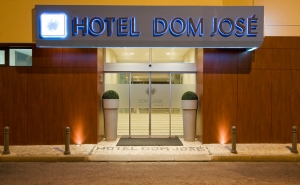 Dom José Beach Hotel assinala 50º aniversário