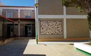 Inauguração de um painel em azulejo