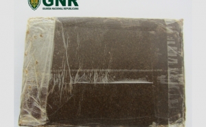 Detido na posse de mais de 200 doses de haxixe