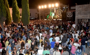 FESTIVAL MED: A MÚSICA PARA LÁ DOS PALCOS PRINCIPAIS