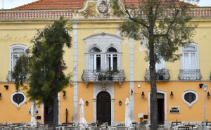 Passeios na História de Tavira: Platibandas na margem oriental de Tavira