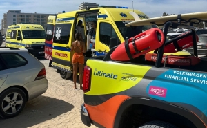 Auxiliada mulher na praia de Monte Gordo