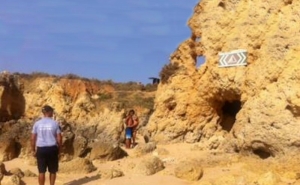 Autoridade Marítima colabora em ações de sensibilização para os perigos das arribas em Albufeira