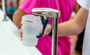 Consumo de água em casa: dicas para ajudar a reduzir a fatura