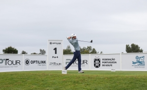 Optilink Tour Championship | TOMÁS MELO GOUVEIA LIDERA EM PALMARES